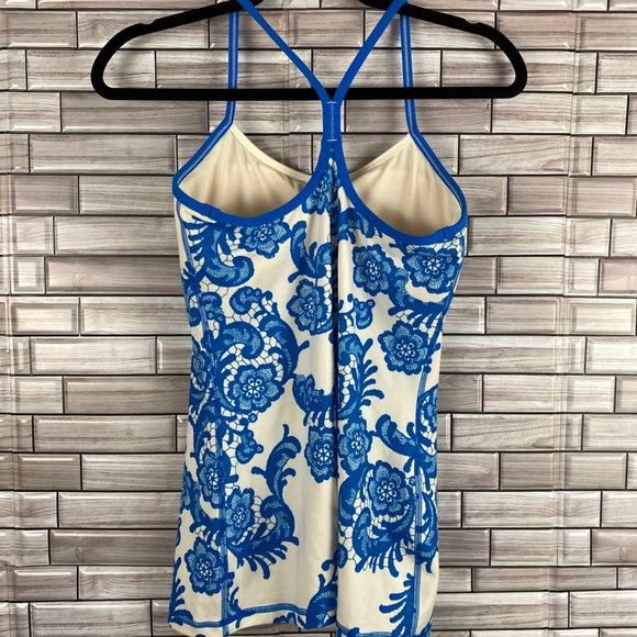 Lululemon Power Y Blue & White Yoga Workout Tank Size 6 Stretch Luon - Picture 5 of 6